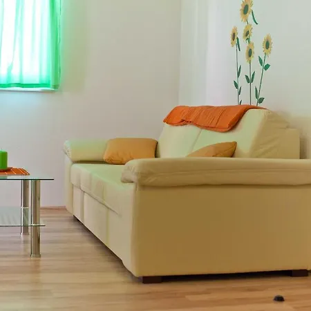 Branka * Podgora